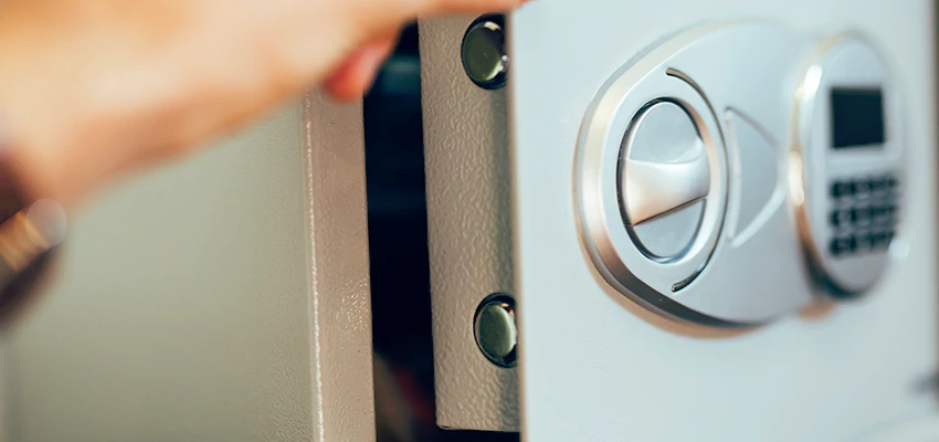 Fingerprint Safe Openers in Danville, CA